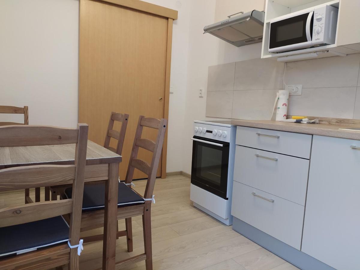 Jičín Apartmany Lono מראה חיצוני תמונה